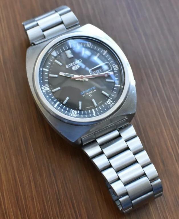 Vintage 1986 aug Seiko 5 Sports 6119-6023 watch, Luxury, Watches on  Carousell
