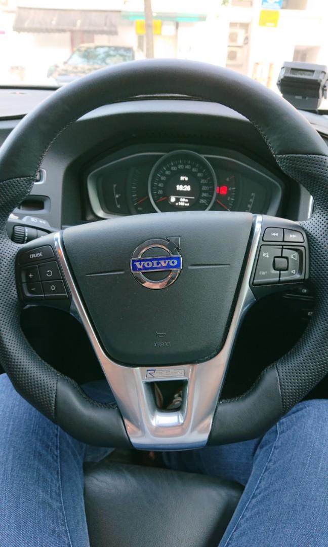 460 V40 R-Design specially designed steering wheel Logo Design SPORT METAL UHR 