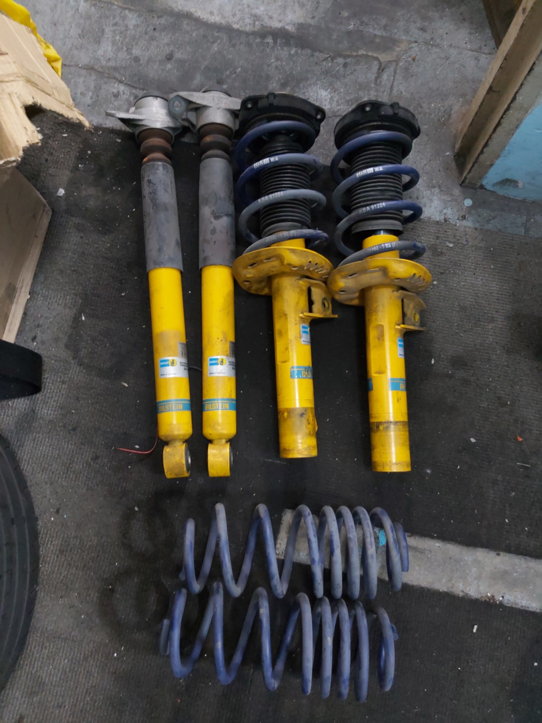 VW scirocco bilstein shocks absorbers, Car Accessories, Accessories on
