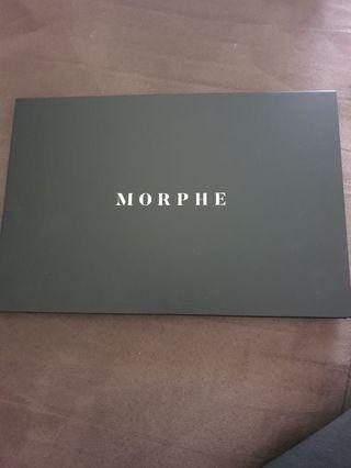 Morphe 39S eyeshadow palette