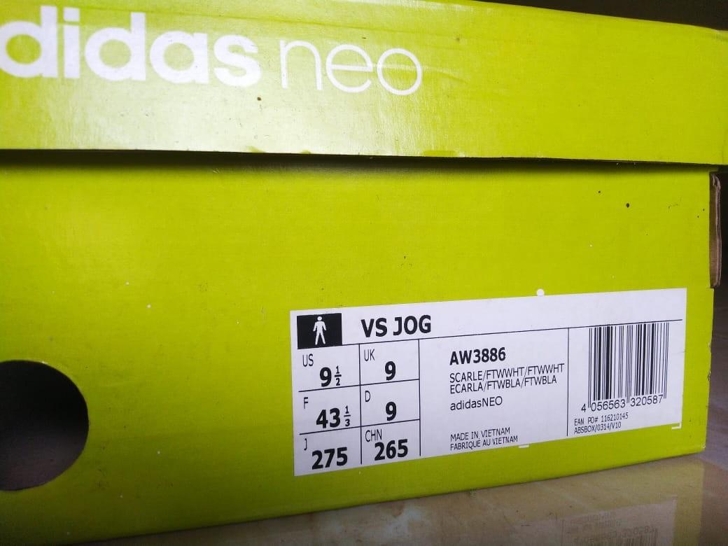 Adidas VS Jog Original, Fesyen Pria, Sepatu , Sneakers di Carousell