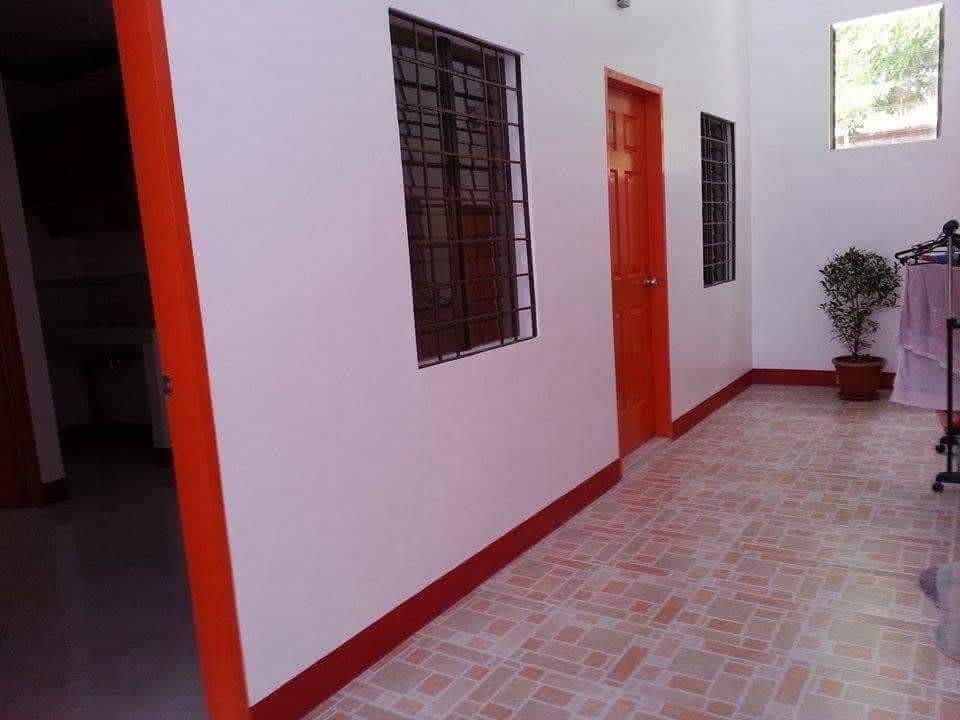 Apartment for Rent inside Apple 2 Village2 Valleygolf Cainta Rizal
