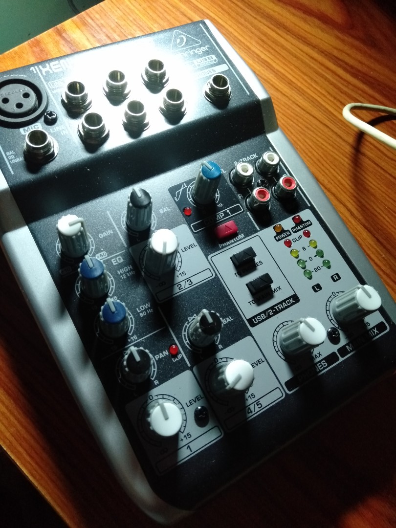 Behringer Xenyx Q502USB MIXER, Audio, Other Audio Equipment on Carousell