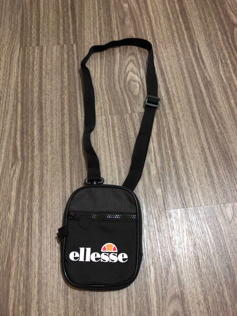 ellesse sling bag