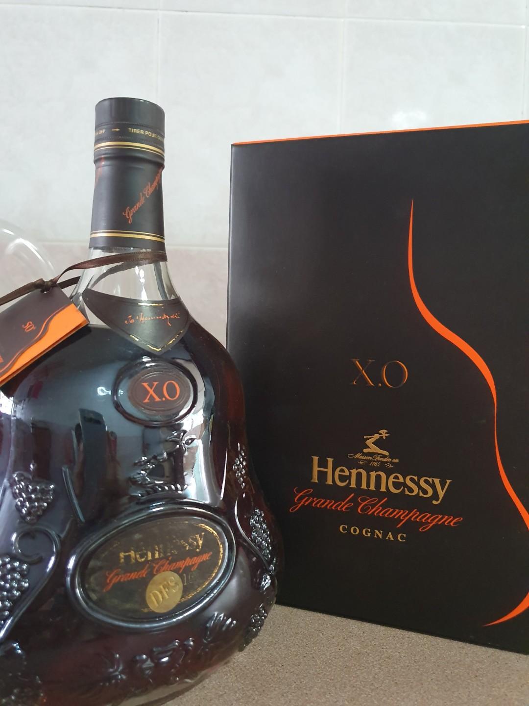 Hennessy XO Grande Champagne 50th Anniversary 1998 Limited Edition, Food &  Drinks, Alcoholic Beverages on Carousell