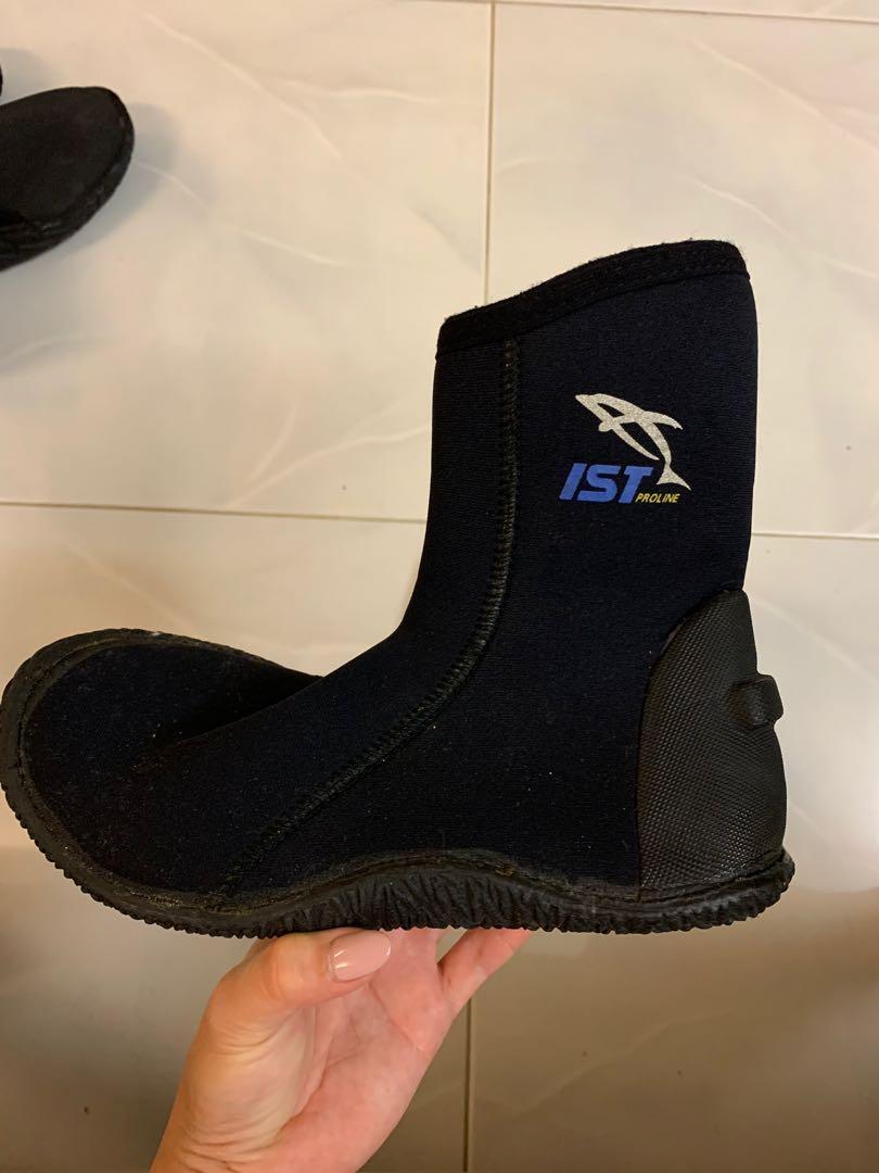 IST Proline Dive Boots 5mm, Sports Equipment, Sports & Games, Water