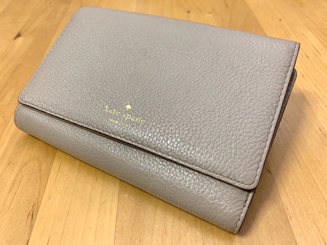 Kate spade hotsell true taupe wallet