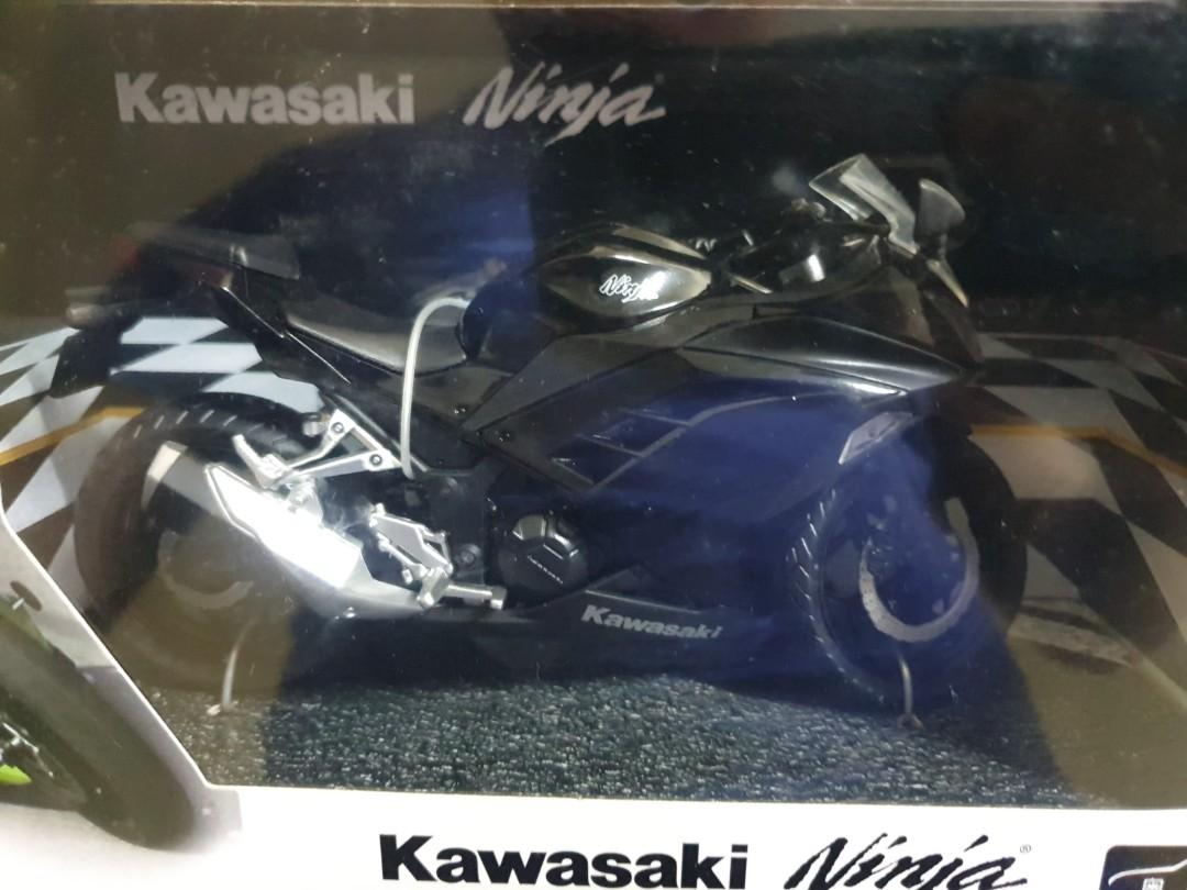Kawasaki Ninja 250 black diecast Hobbies Toys Collectibles