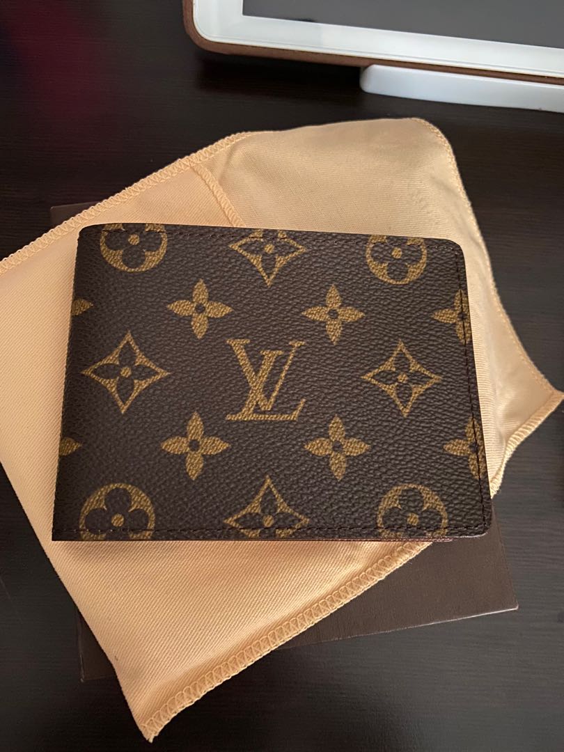louis vuitton mens multiple wallet