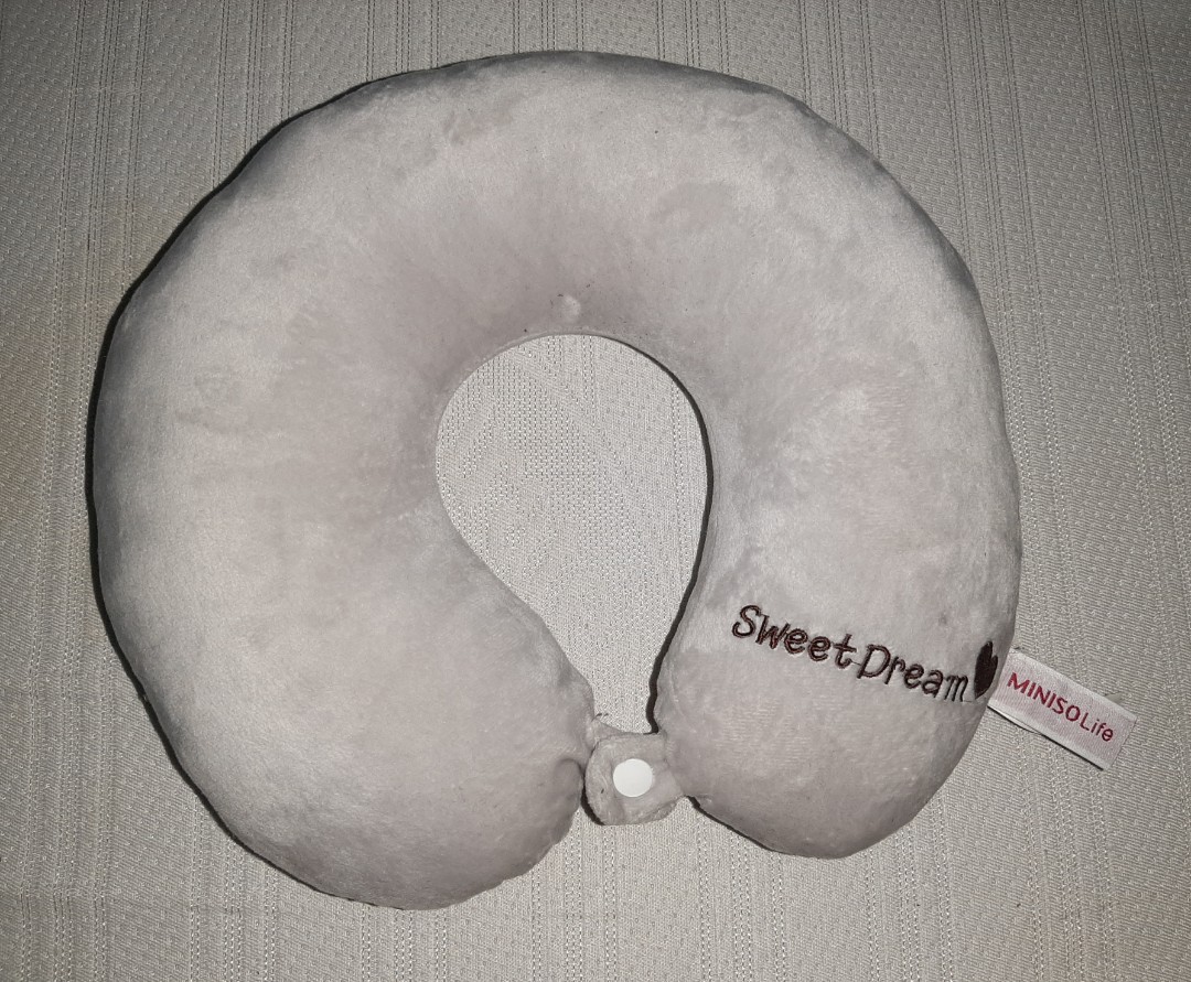 Miniso travel neck pillow, Hobbies & Toys, Travel, Travel Essentials