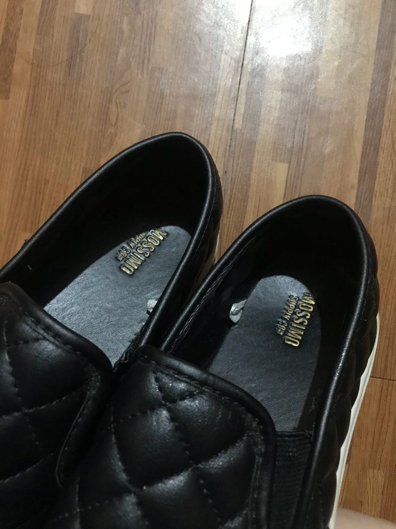 Mossimo quilted slip on online