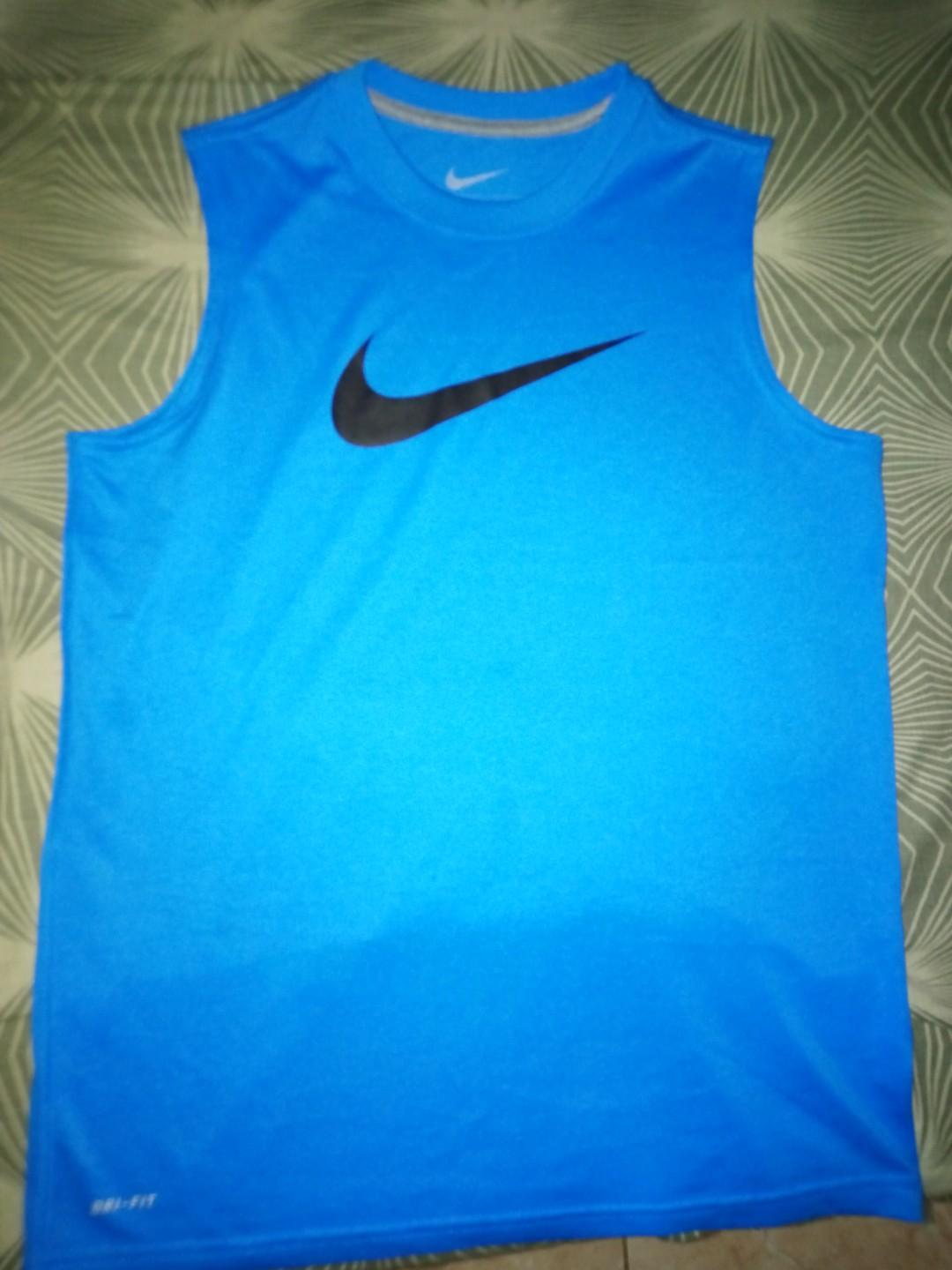 nike sleeveless shirts youth
