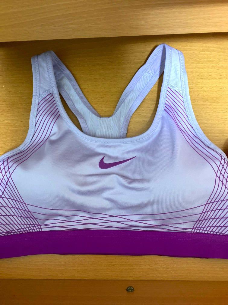 Nike Sports Bra, Women's Fashion, Activewear on Carousell