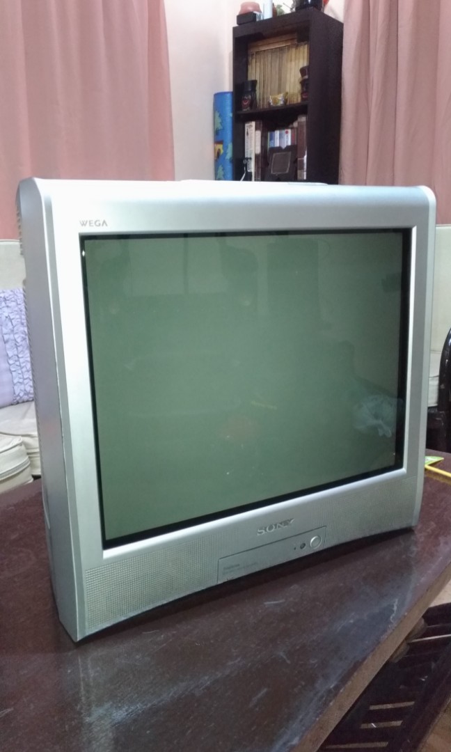 Sony Wega Trinitron 21", TV & Home Appliances, TV & Entertainment, TV