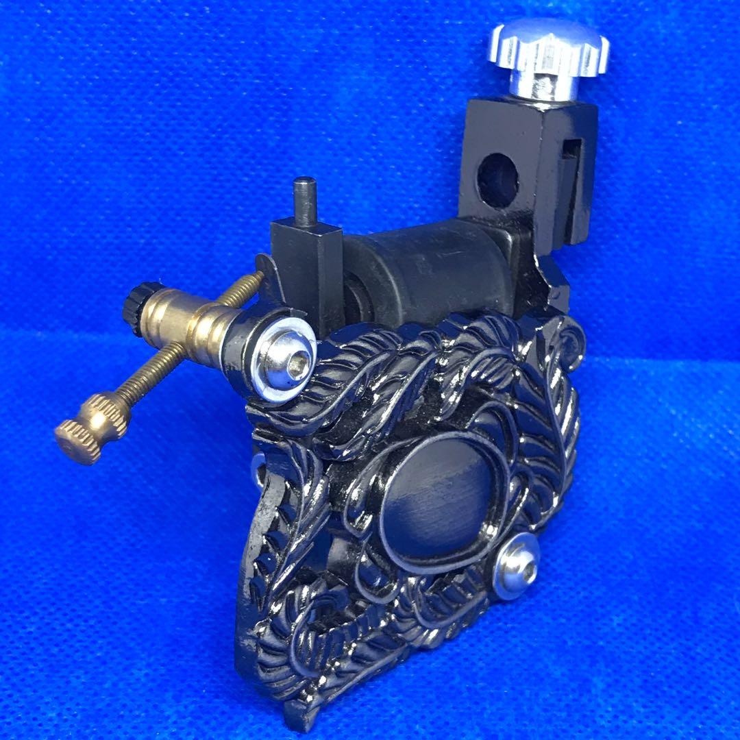 Tattoo machine (Category: Medical Supplies & Tools) located in Makati City. Submitted by tomypom (Listing ID 272389343, Image 3). Description: Selling my preloved tattoo machine, once lang nagamit. Rfs: mdmi pa machine. In excellent working condition. 9/10 see pics for details. .