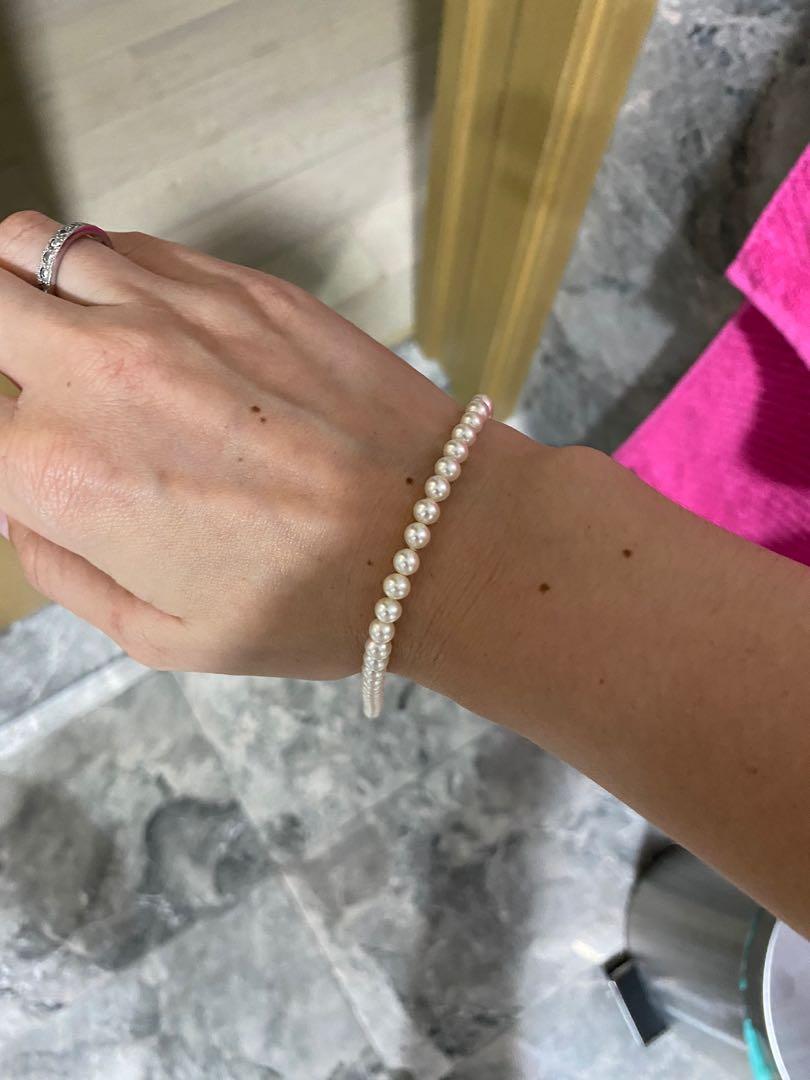 Tiffany small pearl bracelet store