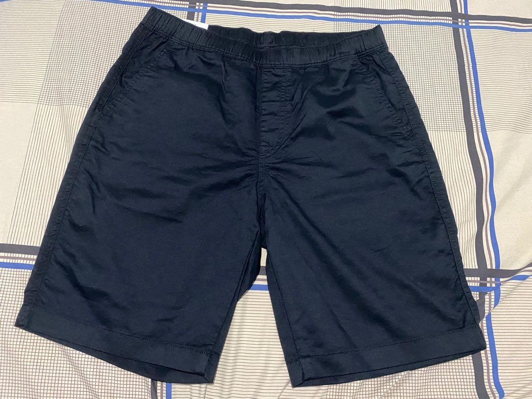 Uniqlo Dry Stretch Easy Shorts (Category: Shorts) located in Pasig City. Submitted by predoo (Listing ID 272463956, Image 1). Description: Uniqlo Easy Shorts Black -brand new -still with tag -rfs: gift, already have ond.