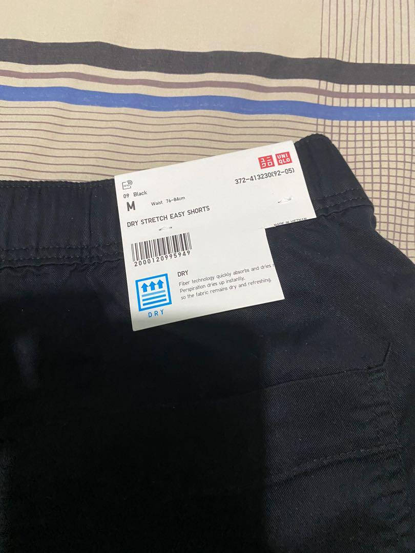 Uniqlo Dry Stretch Easy Shorts (Category: Shorts) located in Pasig City. Submitted by predoo (Listing ID 272463956, Image 3). Description: Uniqlo Easy Shorts Black -brand new -still with tag -rfs: gift, already have ond.
