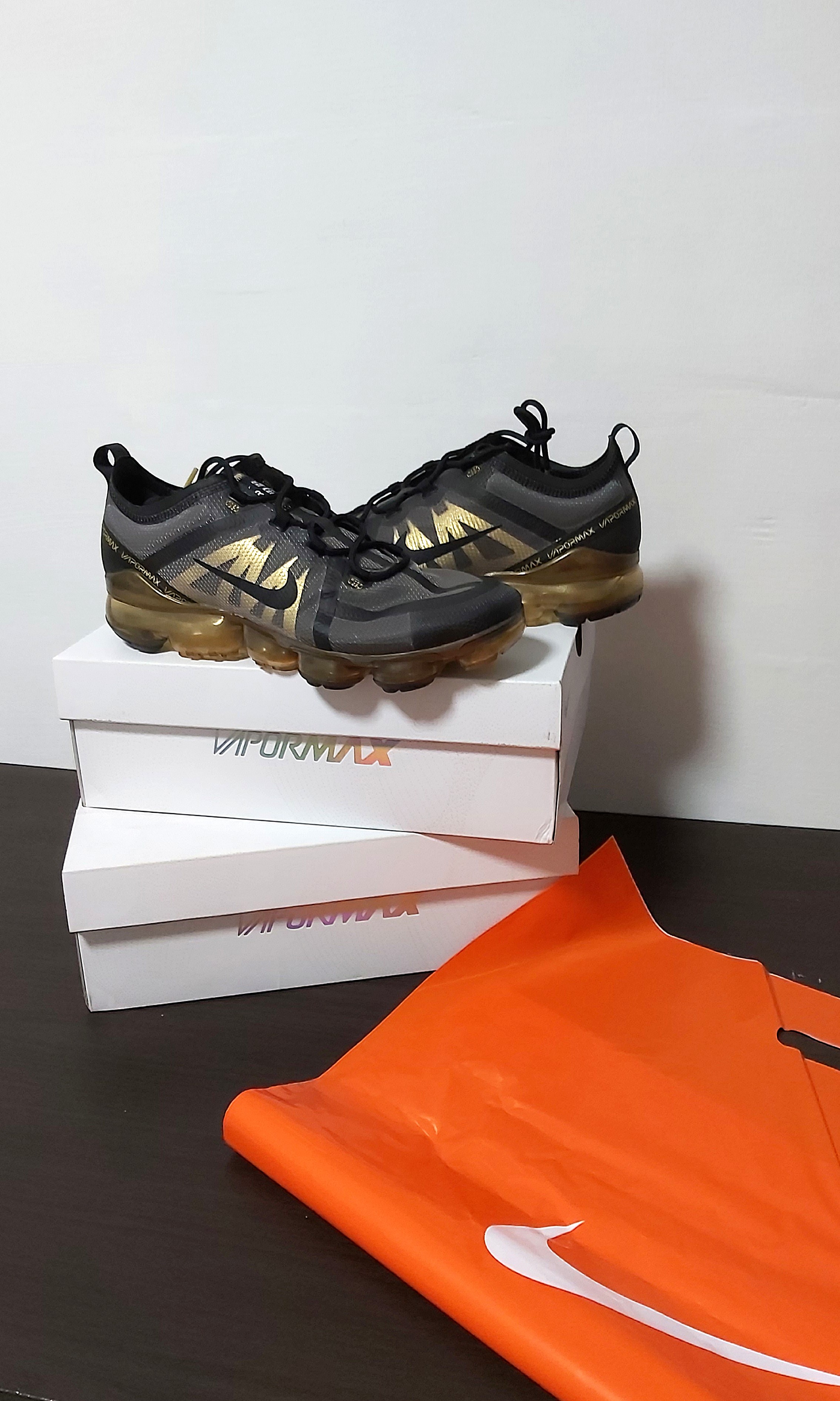 vapor max 2019 gold