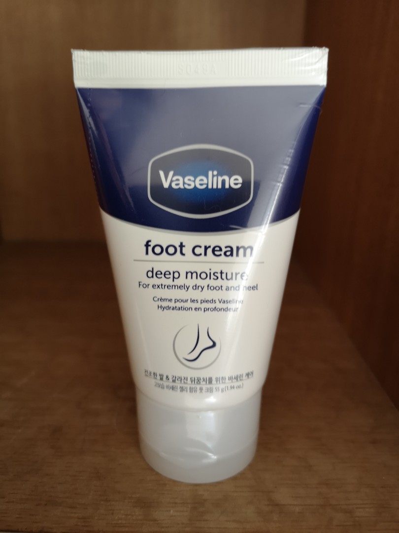 vaseline deep moisture