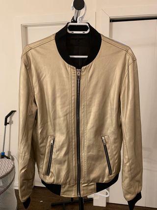 Zara jacket gold color for men. SizeM