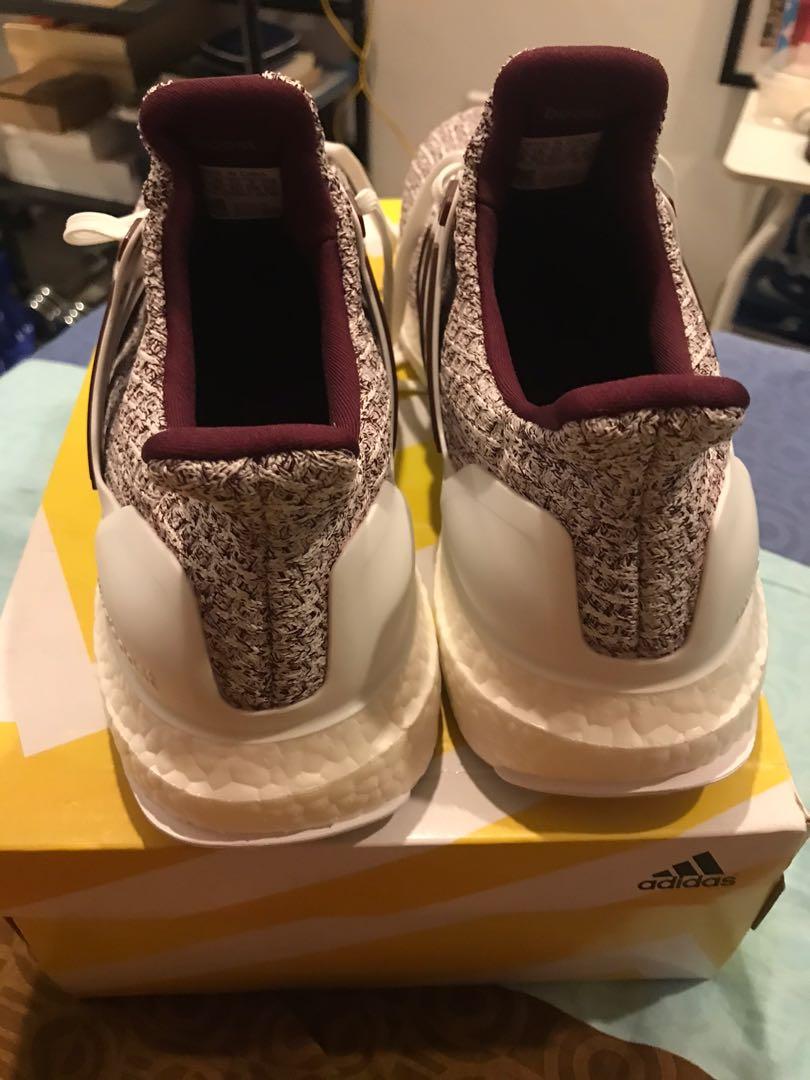 Cloud white online maroon ultra boost