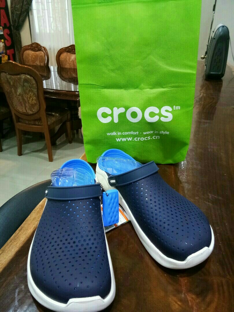 Authentic Crocs Literide, Men's Fashion 