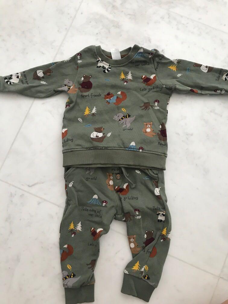 9 12 month boy tracksuit