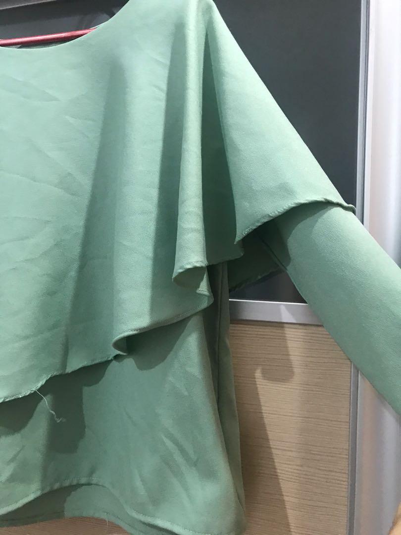 Blouse (Category: Blouses) located in Kuantan. Submitted by eurosa (Listing ID 272575777, Image 3). Description: .