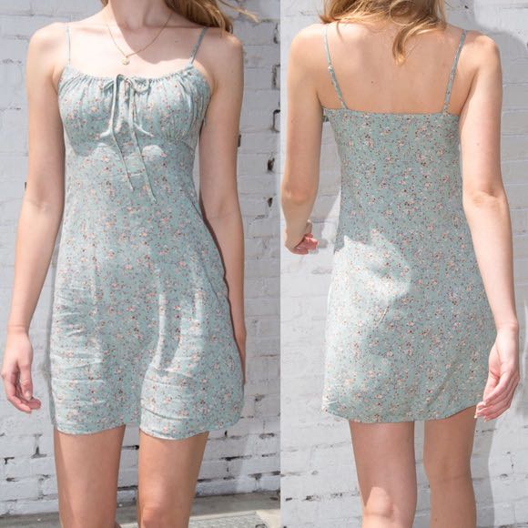 bnwt brandy melville green floral jennifer dress Women s Fashion Tops Sleeveless on Carousell