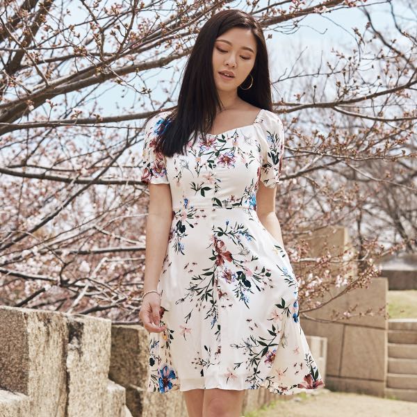 BNWT TCL Darina Sleeved Floral Printed Dress #MRTBishan, Women's