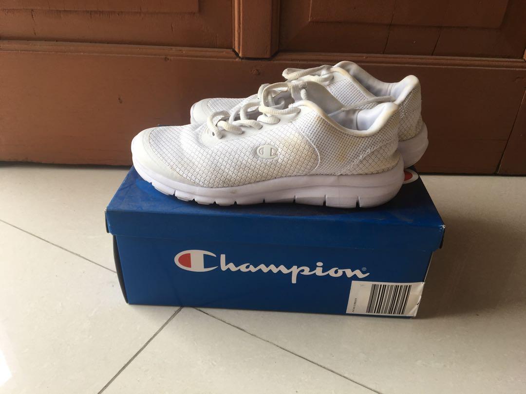 Sepatu champion new arrivals di payless