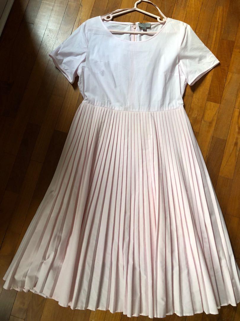 Cute whimsical COS light pink pleated dress, Women's Fashion, Dresses &  Sets, Dresses on Carousell