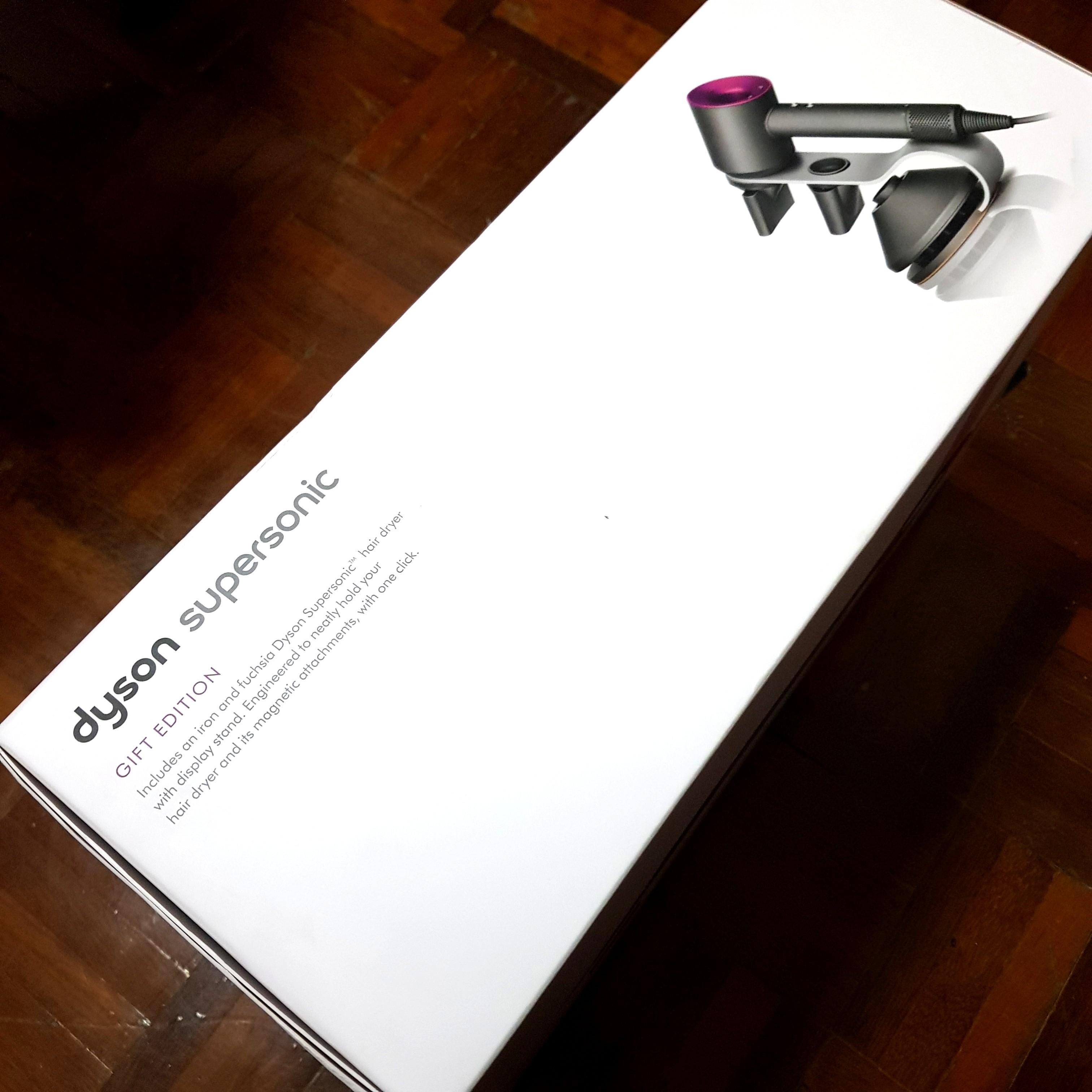 DYSON SUPERSONIC HAIR DRYER WITH STAND (GIFT EDITION), Beauty & Personal Care, Hair on Carousell