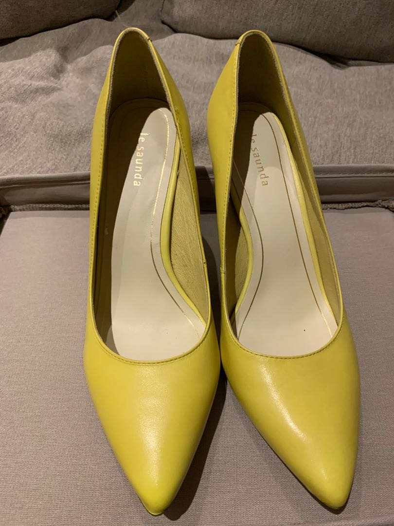 le saunda shoes uk