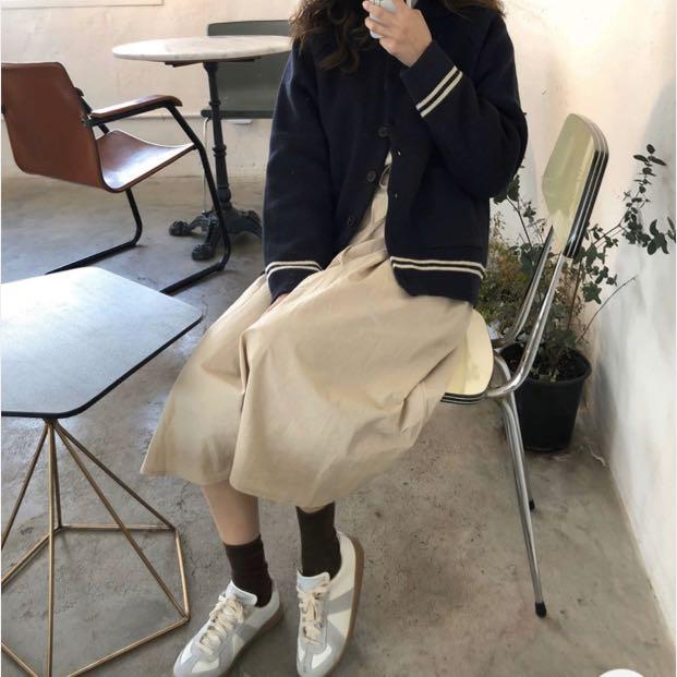 Jacket (Category: Coats, Jackets and Outerwear) located in Singapore. Submitted by lstarz (Listing ID 272665709, Image 4). Description: .