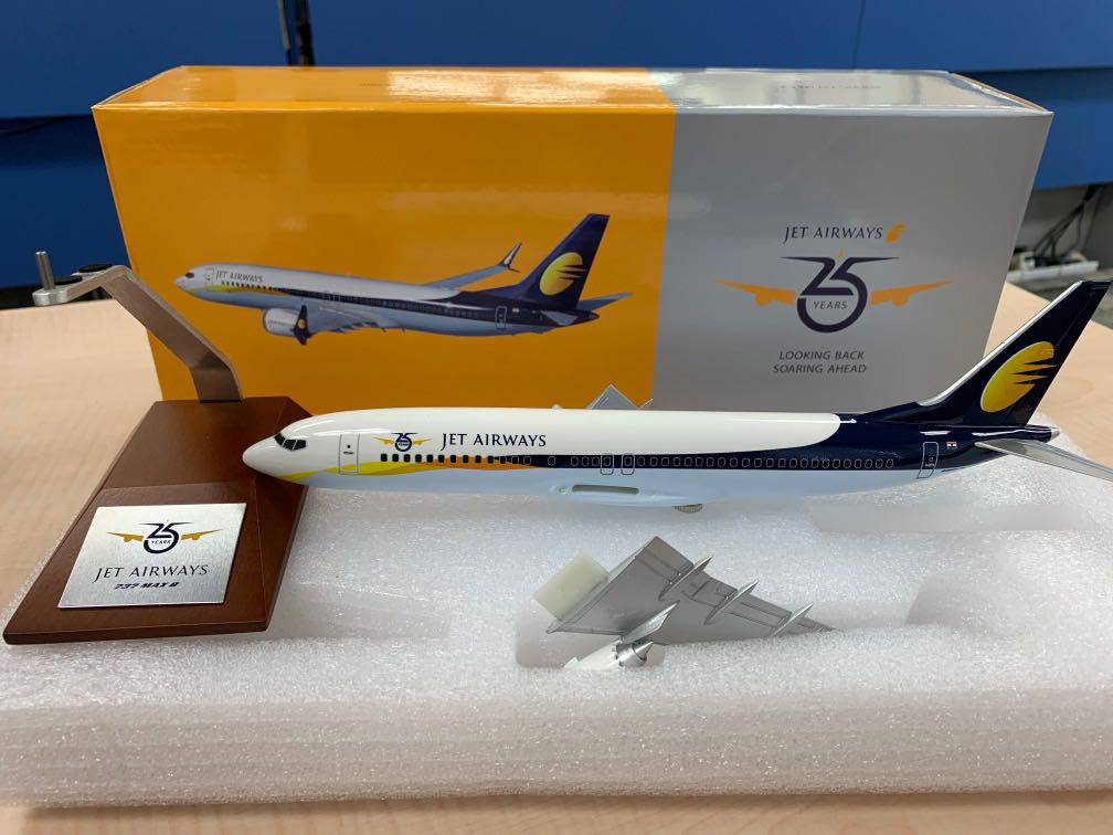 Jet airways toy 2025 plane