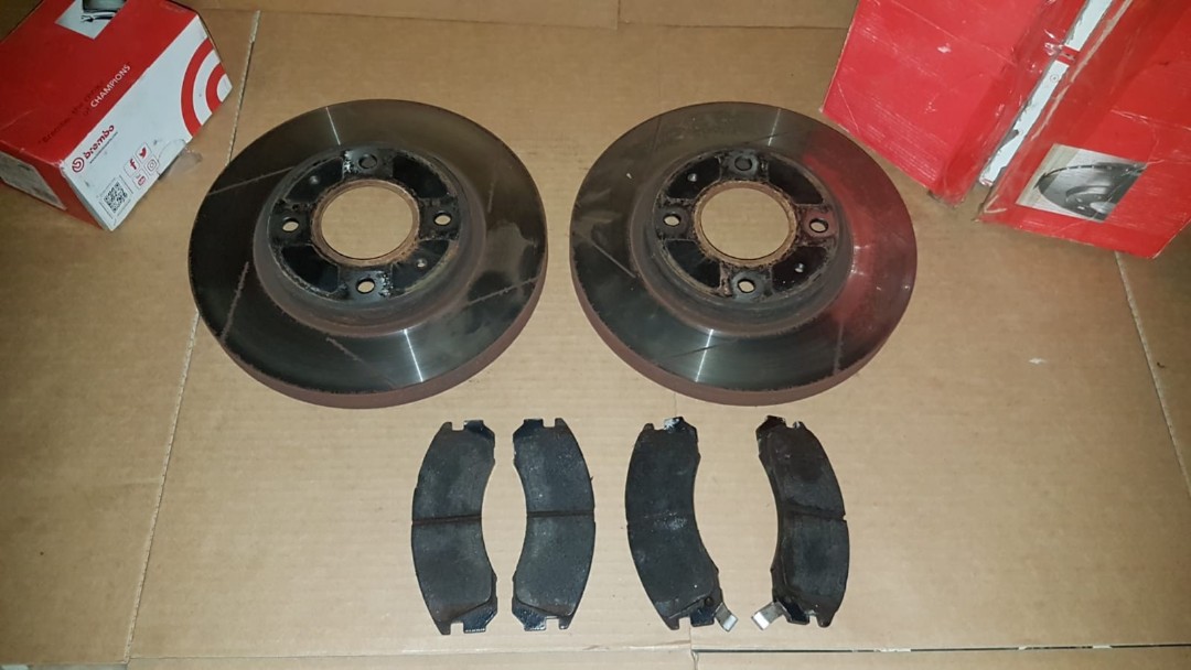 Mitsubishi Evo 3 Slotted Rotor And Brake Pads Only Car Accessories Accessories On Carousell