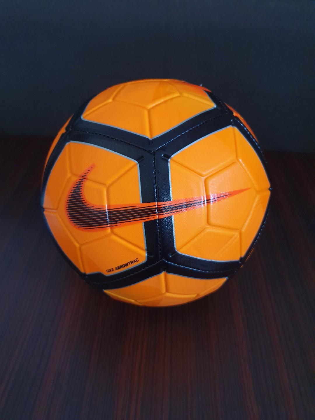 Nike AerowTrac Soccer Ball, Sports 