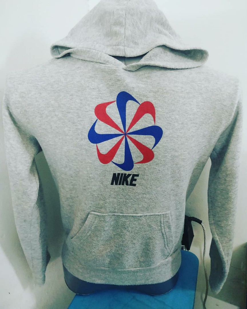 Nike pinwheel hoodie
