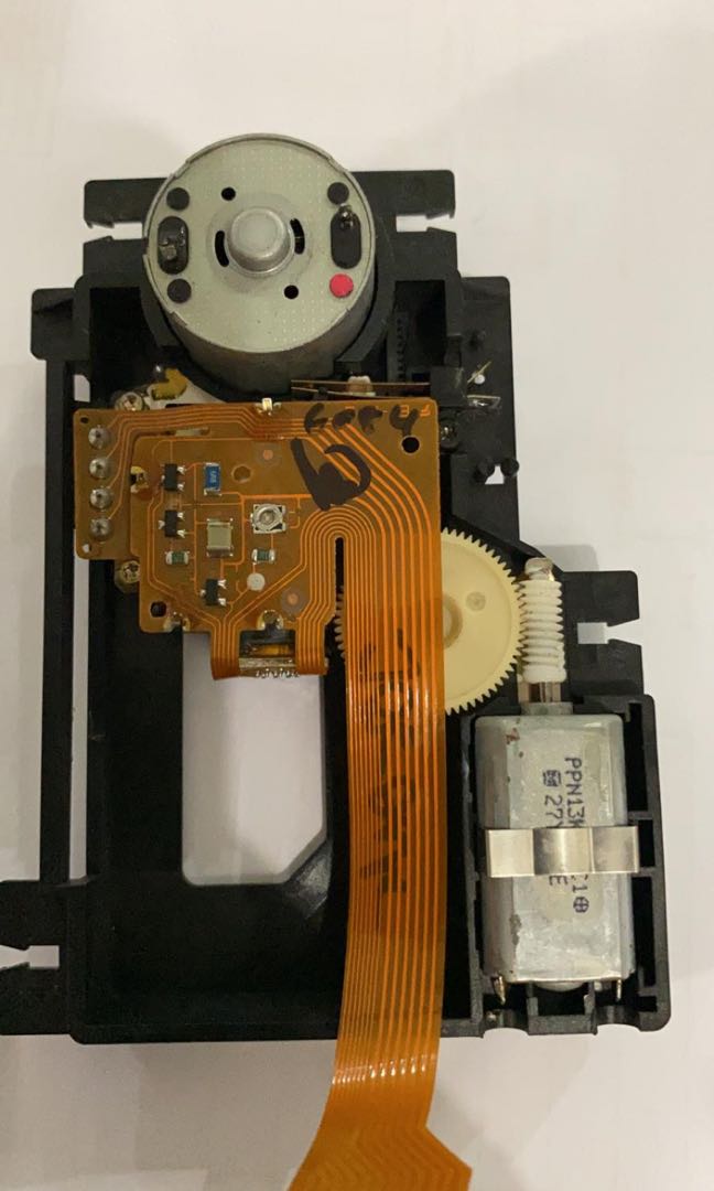 Obsolete (usang) ori Philips CDM 12. 1/15 optical len, Audio, Portable