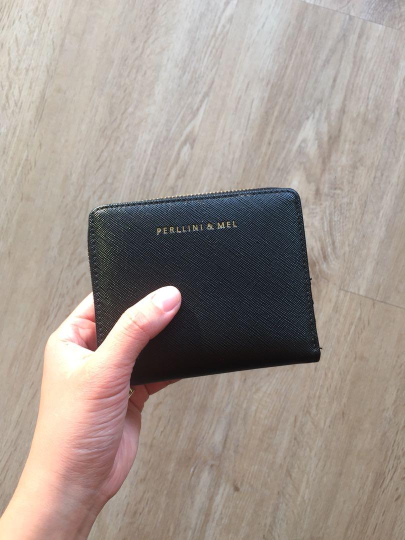 Perlini wallet 2025