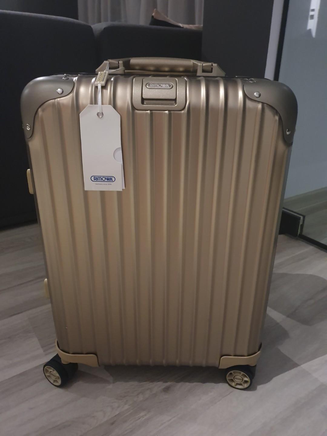 Rimowa sales authorized dealer