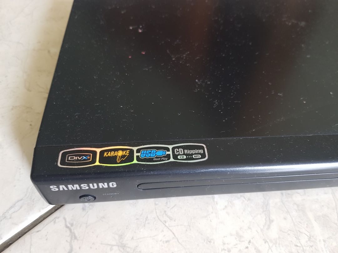Samsung DVD karaoke player, TV & Home Appliances, TV & Entertainment