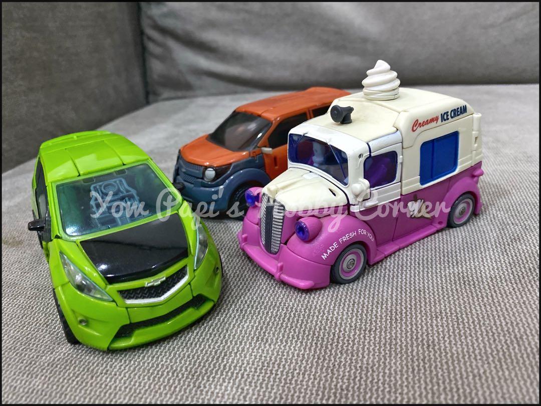 studio series skids and mudflap