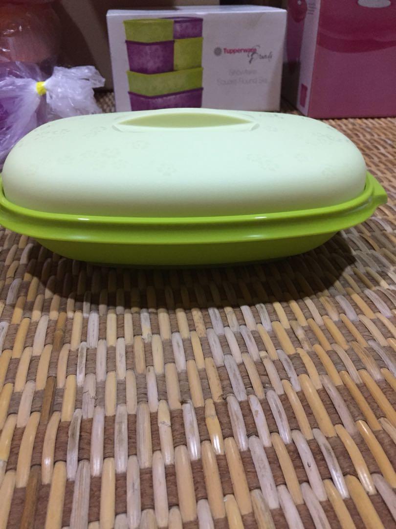 Tupperware new arrivals serving dish