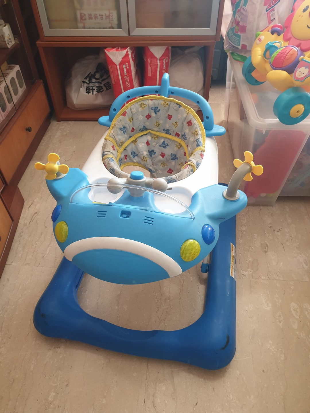 Used Baby Walker, Babies & Kids, Infant Playtime on Carousell