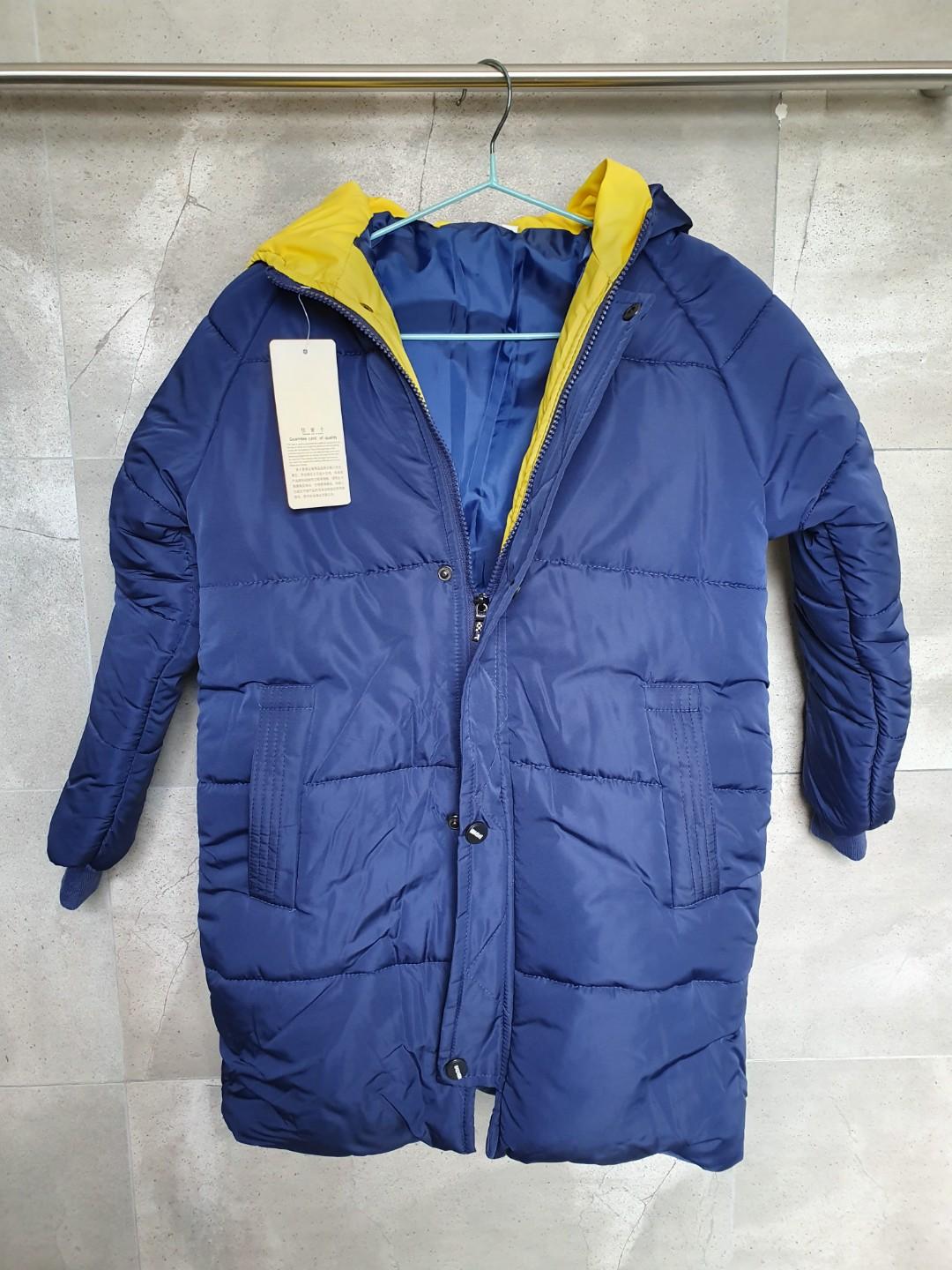 Winter Jacket (Category: Coats, Jackets and Outerwear) located in Singapore. Submitted by handeric (Listing ID 272643943, Image 2). Description: Brand new kid's winter jacket. Bought it over EZBuy but gotten the wrong size. Comfortable material, good for cold travel. Cash only..