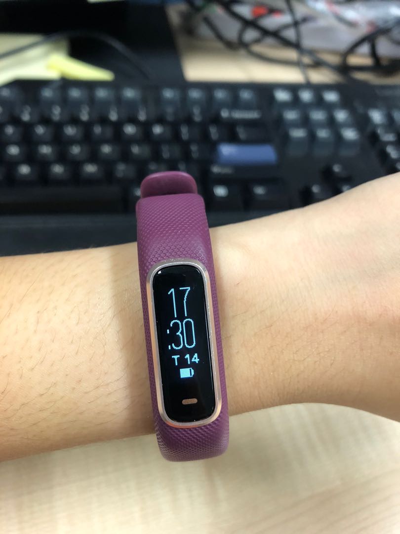 Garmin vivosmart 4 purple best sale