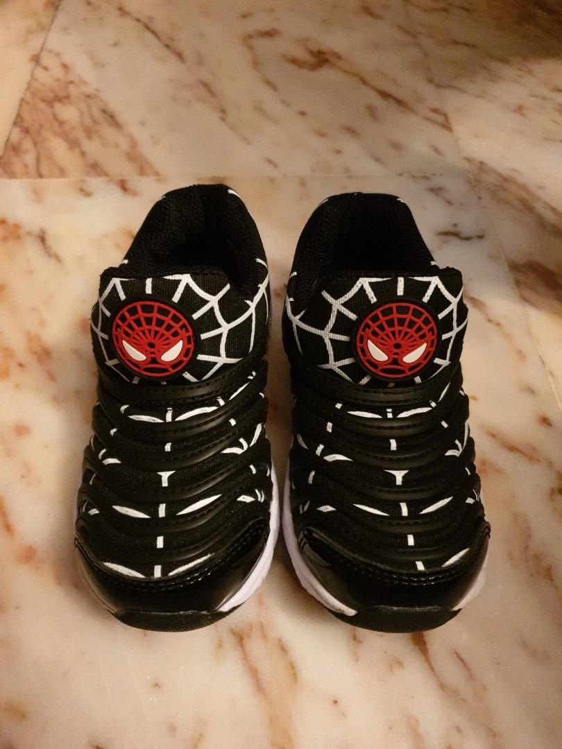 CLEARANCE) Black Spiderman Kids Shoes 